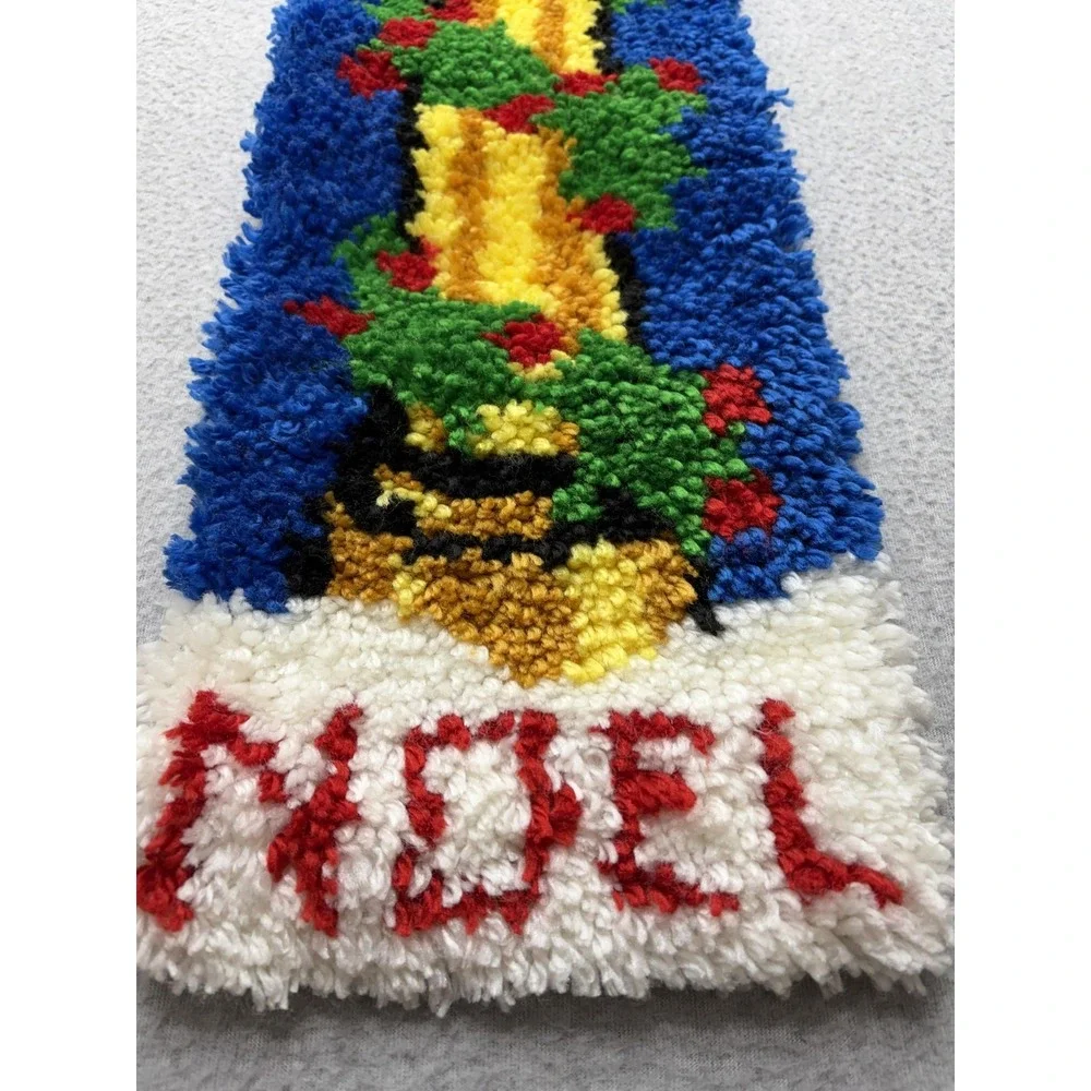 Vintage Handmade Latch Hook Noel Christmas Banner Wall Hanging Lamp Post Decor